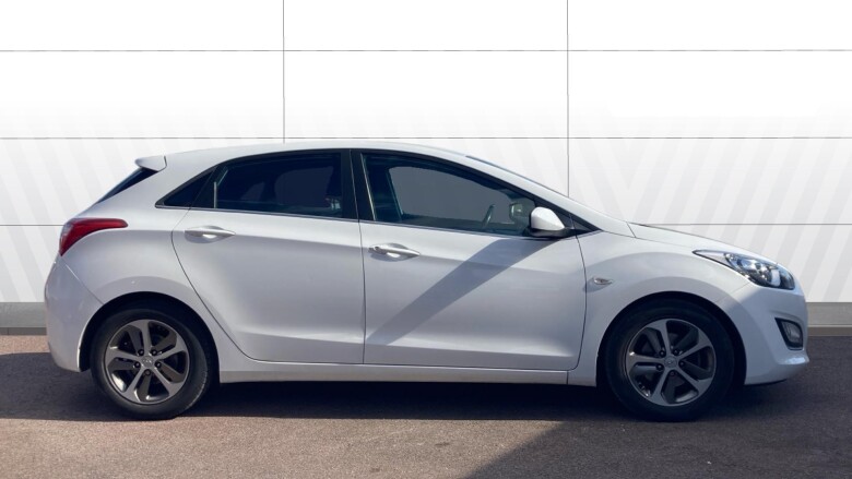 Hyundai i30 1.4 Blue Drive SE 5dr Petrol Hatchback